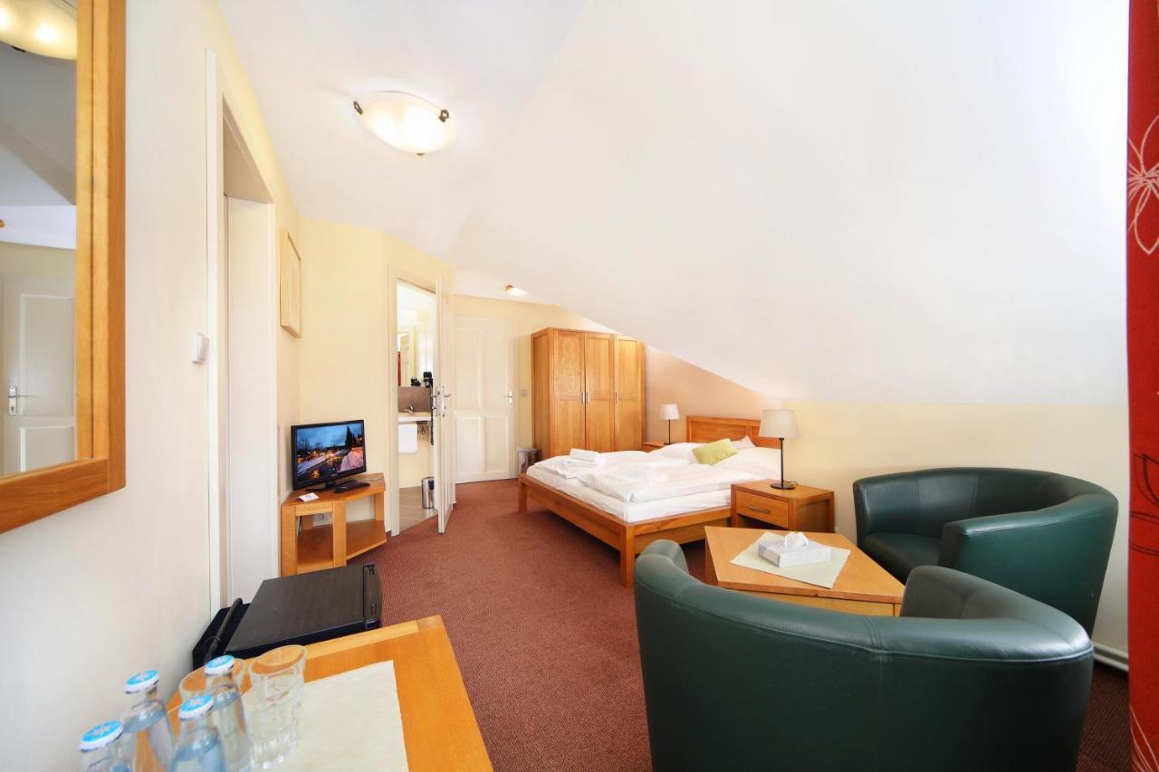 Hotel Erika Špindlerŭv Mlýn Екстериор снимка