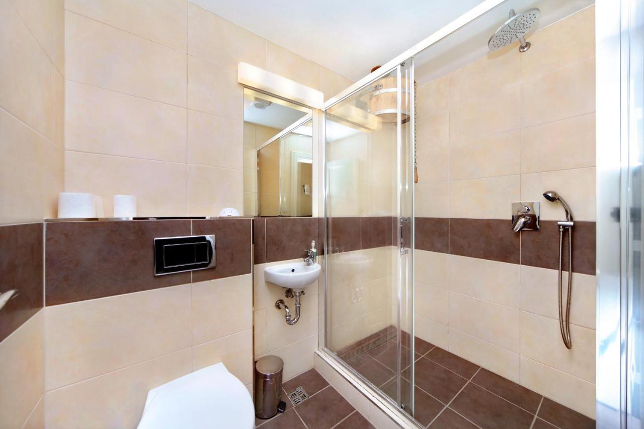 Hotel Erika Špindlerŭv Mlýn Екстериор снимка