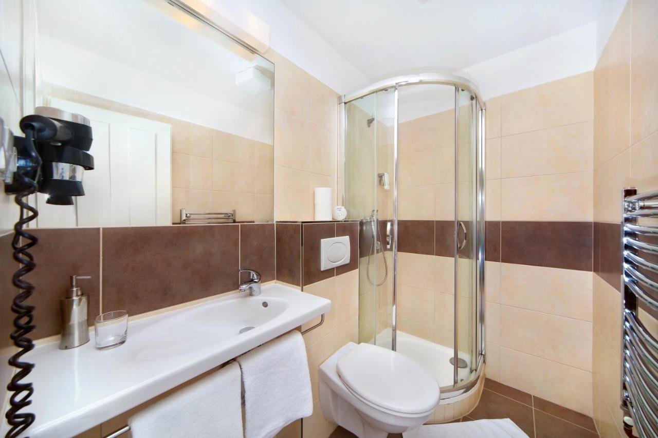 Hotel Erika Špindlerŭv Mlýn Екстериор снимка