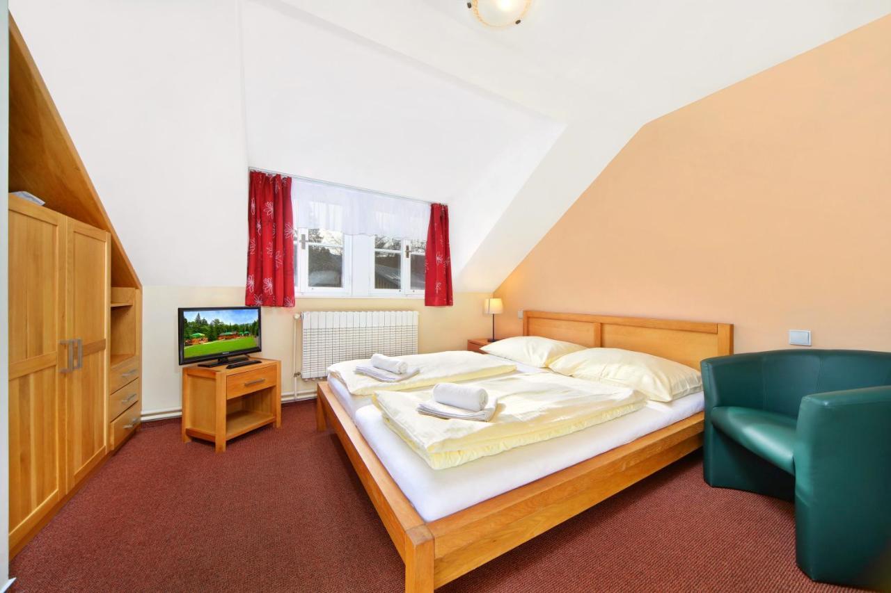 Hotel Erika Špindlerŭv Mlýn Екстериор снимка