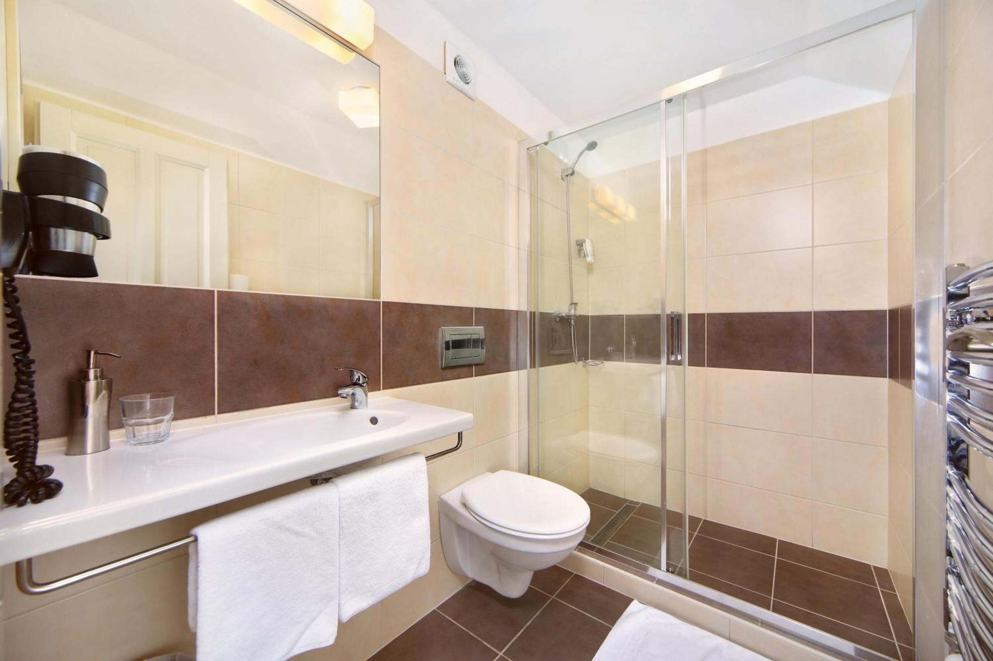 Hotel Erika Špindlerŭv Mlýn Екстериор снимка