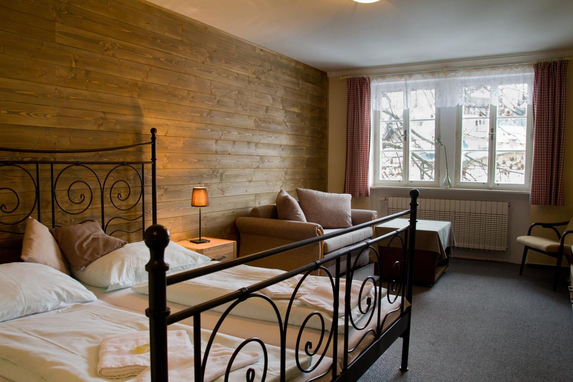 Hotel Erika Špindlerŭv Mlýn Екстериор снимка