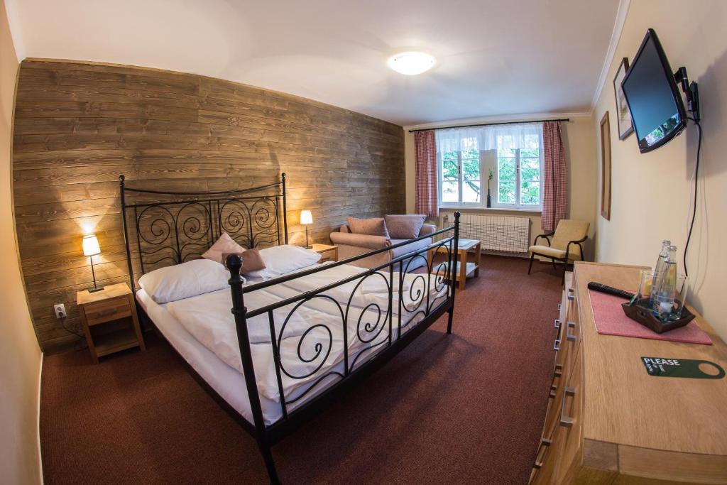 Hotel Erika Špindlerŭv Mlýn Стая снимка
